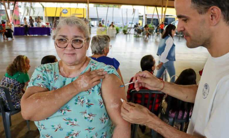 Senador Canedo amplia imunização contra pneumococo para idosos com 85 anos ou mais