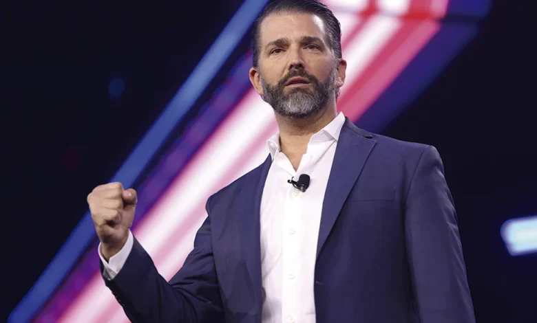 Senador republicano solicita apuração sobre financiamento russo em casamento de Trump Jr