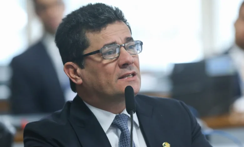 Sergio Moro lidera intenções de voto e pode vencer disputa ao governo do Paraná no primeiro turno