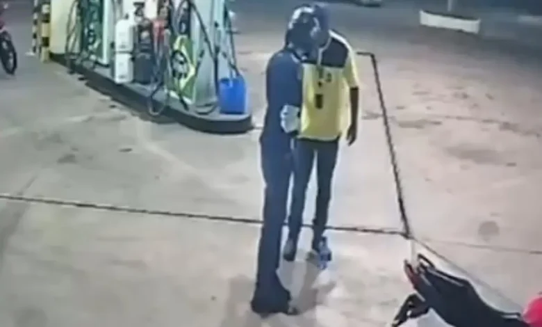 Suspeito de série de roubos em Goiânia é capturado após abandonar motocicleta