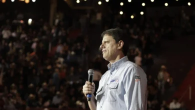 Tarcísio de Freitas lidera corrida eleitoral em São Paulo com vitória no primeiro turno