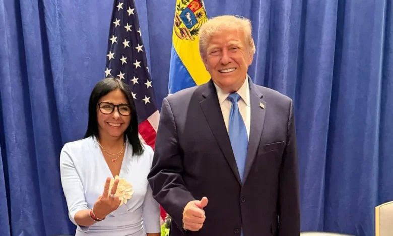Trump e Delcy Rodríguez realizam encontro diplomático em Nova York