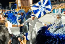 TSE investiga Lula por suposto abuso de poder em desfile de escola de samba no Rio