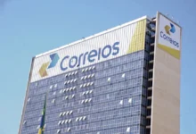 TST adia julgamento sobre legalidade da greve dos Correios