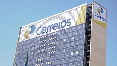 TST adia julgamento sobre legalidade da greve dos Correios