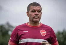 Umberto Louzer é anunciado como novo treinador do Criciúma para a Série B