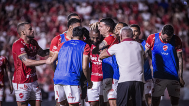 Vila Nova consolida domínio na Série B com recorde de liderança e estabilidade no G-6
