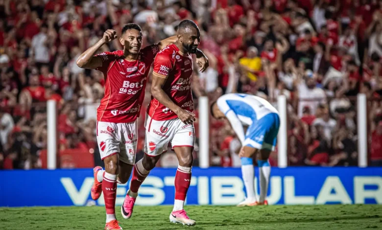 Vila Nova vence Londrina no OBA e consolida liderança isolada na Série B