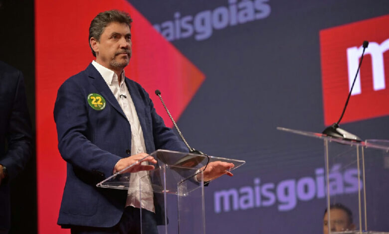 Wilder Morais confronta Daniel Vilela sobre gestão da saúde em Goiás
