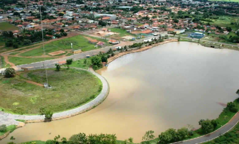 Acessibilidade em Iporá segue pendente cinco anos após determinação judicial no lago