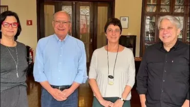 Alckmin articula apoio histórico de herdeiros políticos para a campanha de Lula