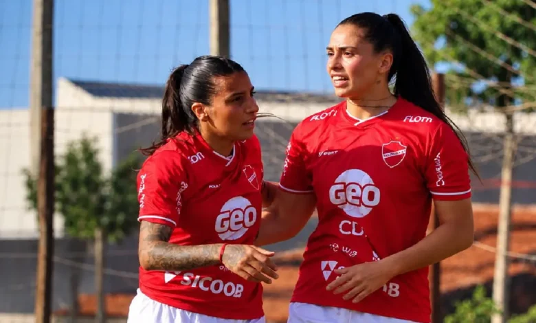 Anapolina goleia e Vila Nova vence na abertura do returno do Goianão Feminino
