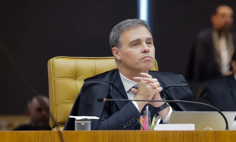 André Mendonça autoriza candidatura de Cristiane Brasil ao cargo de deputada federal