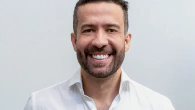 Após debate, deputado André Janones vai para UTI com arritmia cardíaca