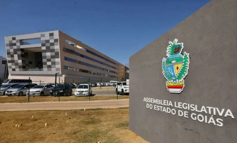 Assembleia de Goiás recebe projeto da Lei Orçamentária estimada em R$ 53 bilhões