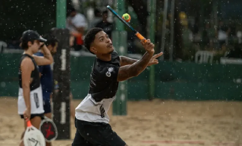 Beach Tennis movimenta atletas e torcedores em competição pela capital