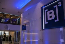 Bolsa despenca e dólar dispara no primeiro pregão após reeleição de Lula