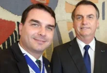 Bolsonaro solicita ao ministro Alexandre de Moraes autorização para encontros com Flávio