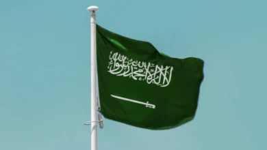 Bombardeios em aeroportos da Arábia Saudita e do Iêmen deixam mortos e feridos em conflito