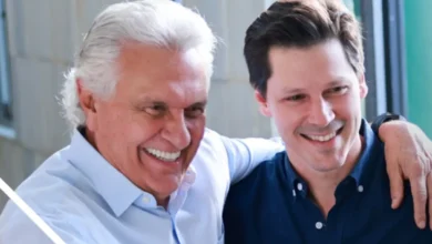 Caiado e Daniel Vilela oficializam apoio a Flávio Bolsonaro em Goiânia