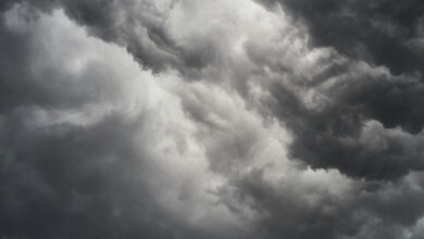 Calor intenso e chuva isolada marcam a previsão do tempo na capital