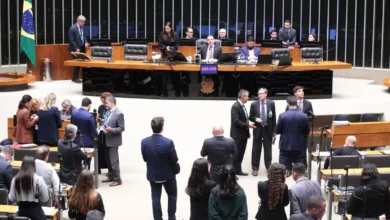 Câmara dos Deputados aprova criação do exame de proficiência para médicos