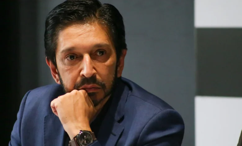Câmara municipal de São Paulo analisa pedido de impeachment contra Ricardo Nunes