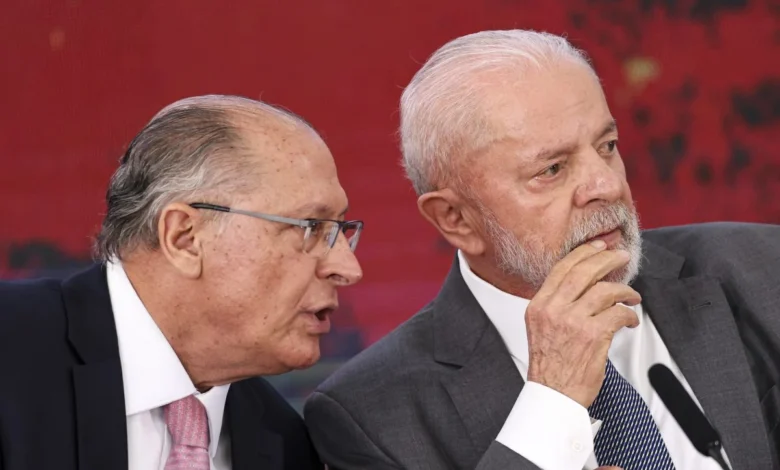 Campanha de Lula aciona TSE contra Meta por suposto viés em inteligência artificial