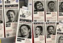 Campanha satírica utiliza embalagens de leite para cobrar posicionamento de celebridades