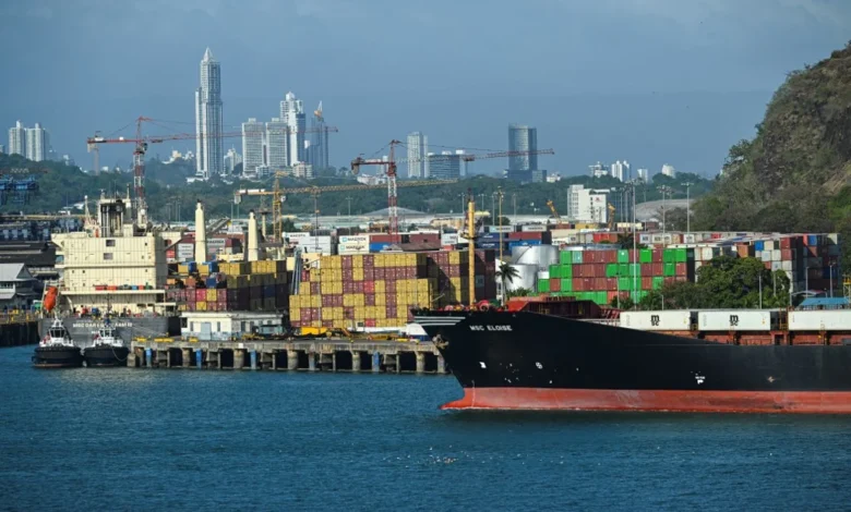Canal do panamá atinge marca histórica de carga e supera desafios climáticos