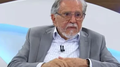 Carlos Alberto de Nóbrega é hospitalizado para exames de saúde