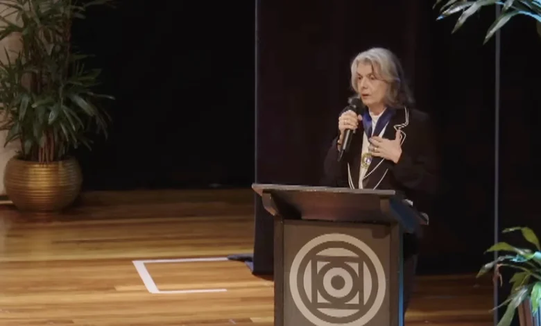 Cármen Lúcia critica submissão do Brasil a interesses externos em palestra na UFMT