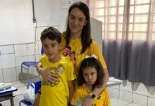 Carol do Amiltinho exerce direito ao voto em Anápolis e reafirma compromisso político