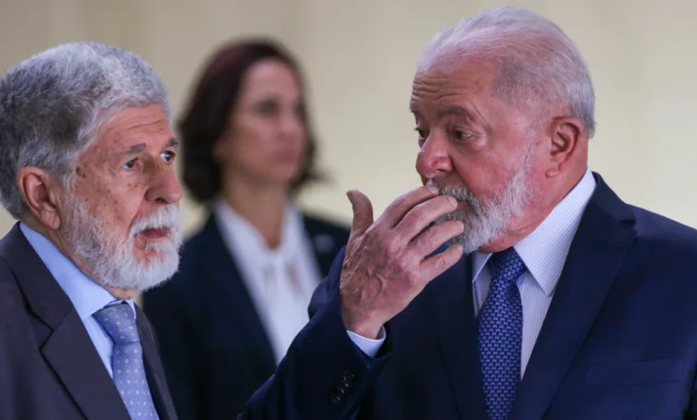 Celso Amorim aponta influências externas e diz que o povo brasileiro vai vencer a eleição