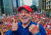 China parabeniza Lula e minimiza contestação de Flávio Bolsonaro