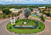 Cidade goiana marcada por garimpo de diamantes celebra 90 anos de história