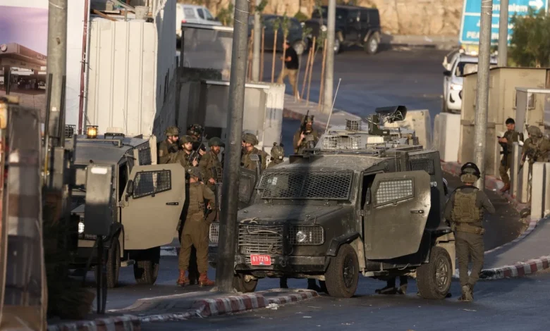 Cisjordânia tem bloqueio total decretado por Netanyahu após atentado a bala