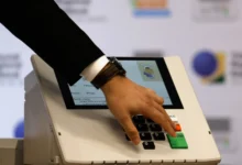 Cleitinho Azevedo lidera disputa ao governo de Minas Gerais com 54% dos votos