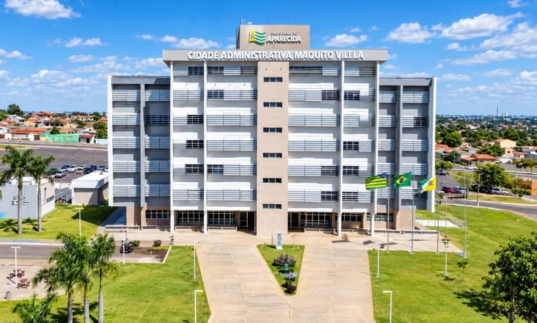 Contrato de R$ 480 mil com banca de advocacia é suspenso pela Justiça em Aparecida