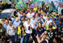 Daniel Vilela lidera caminhada histórica do MDB pelas ruas de Goiânia