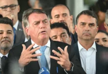 Defesa de Bolsonaro solicita a Moraes liberação de visitas de Flávio
