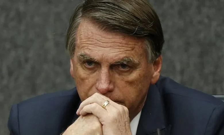 Defesa de Jair Bolsonaro recorre ao STF para tentar anular condenação por tentativa de golpe