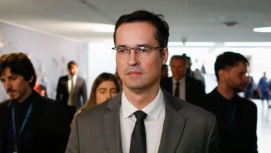 Deltan Dallagnol é recrutado pela campanha de Flávio Bolsonaro para analisar dados de Lula