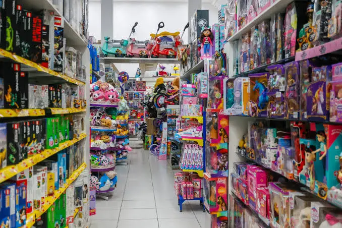 Dia das Crianças: guia essencial de segurança e direitos na compra de brinquedos