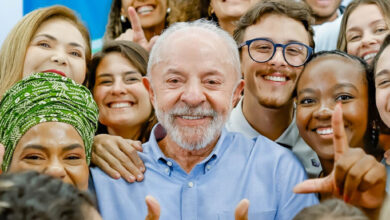 Disputa presidencial em Goiás ganha contornos de força entre Flávio Bolsonaro e Lula