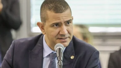 Douglas Ruas é eleito governador do Rio no primeiro turno após retotalização do Tre-rj
