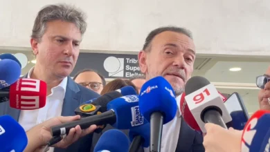 Edinho Silva revela impasse com campanha de Flávio Bolsonaro sobre sigilos
