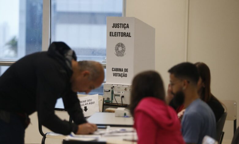 Eleições e trabalho: saiba quais são os direitos garantidos por lei