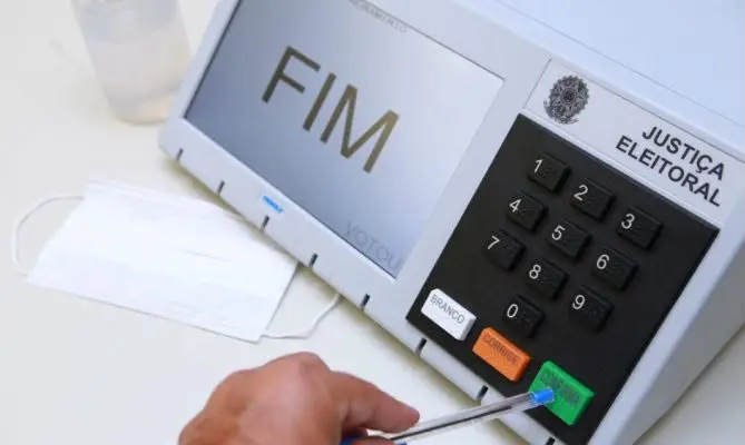 Eleitores na fila até as 17h têm voto garantido pelo Tre-go