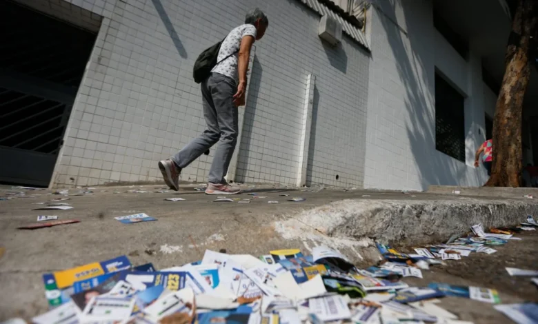 Entenda os crimes eleitorais e como denunciar irregularidades nas urnas